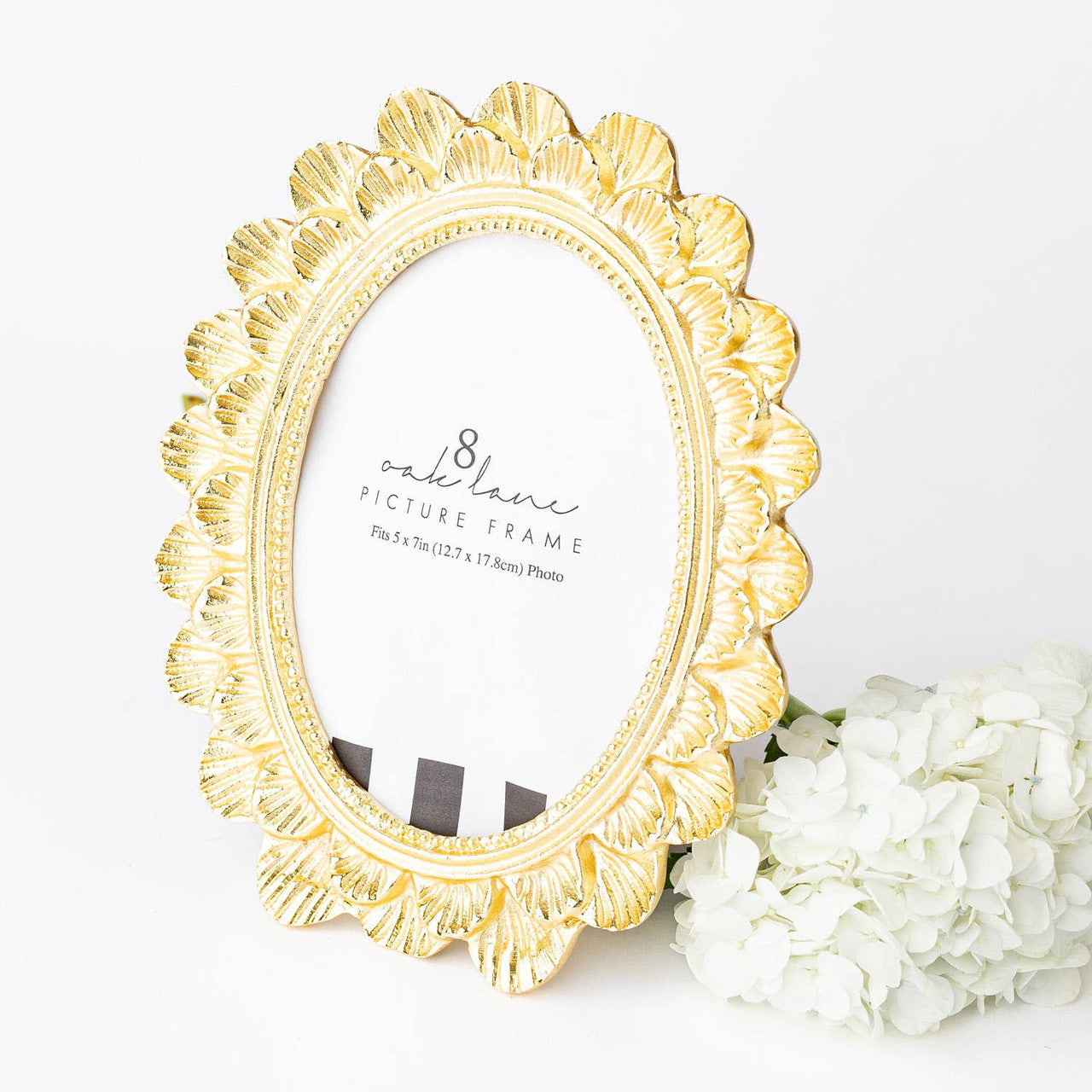 Gold Scalloped Picture Frame