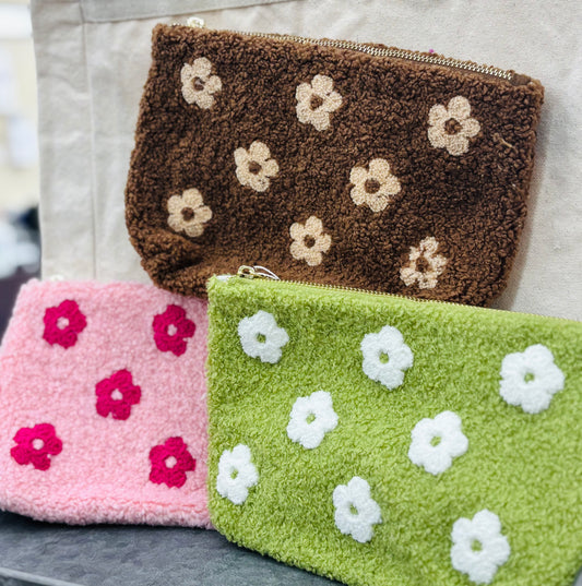 The Darling Effect Teddy Zipper Flower Pouch