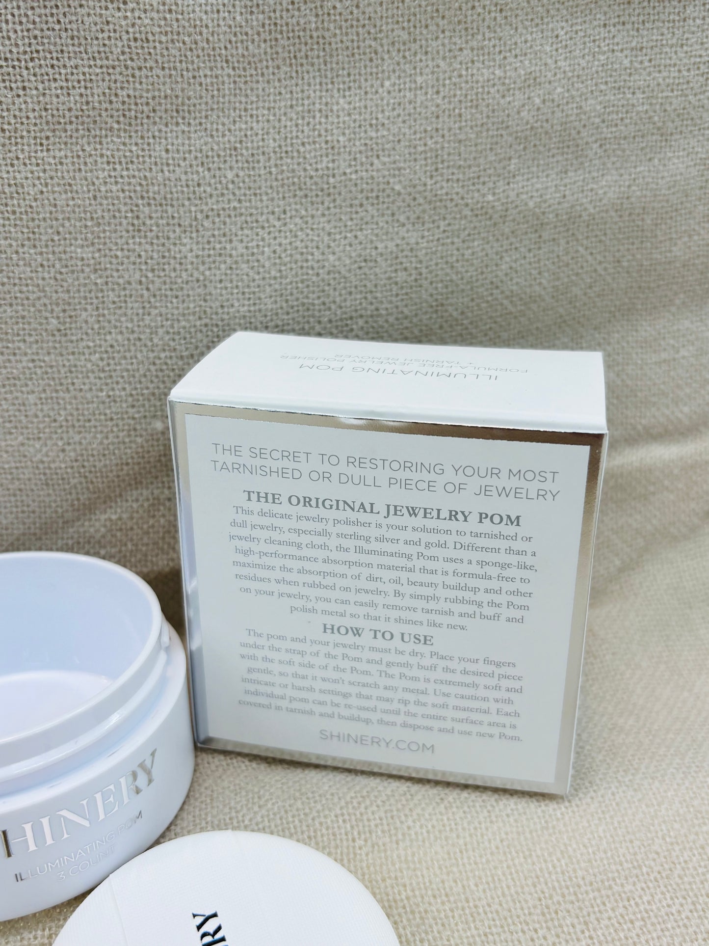 Shinery Illuminating Pom Jewelry Cleaner