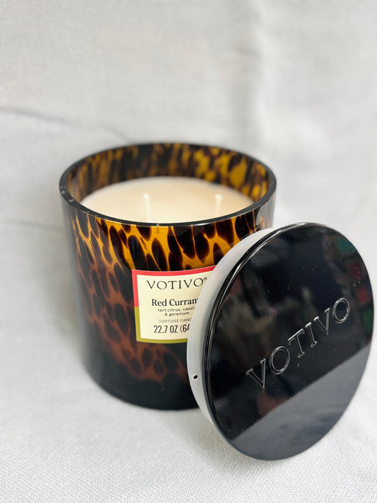 Votivo Red Currant Tortoise Candle