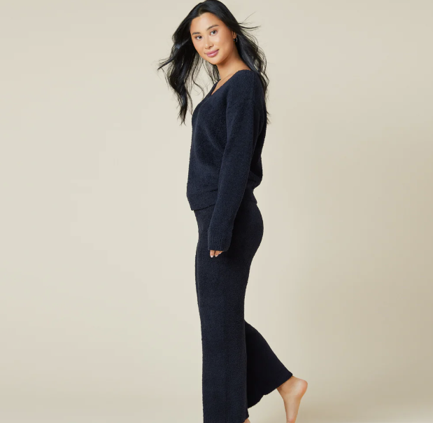 Solid Marshmallow V-Neck Lounge Set - BLK