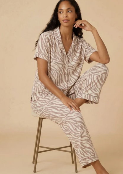Zebra Almond - Slim Notch Collar Capri PJ Set